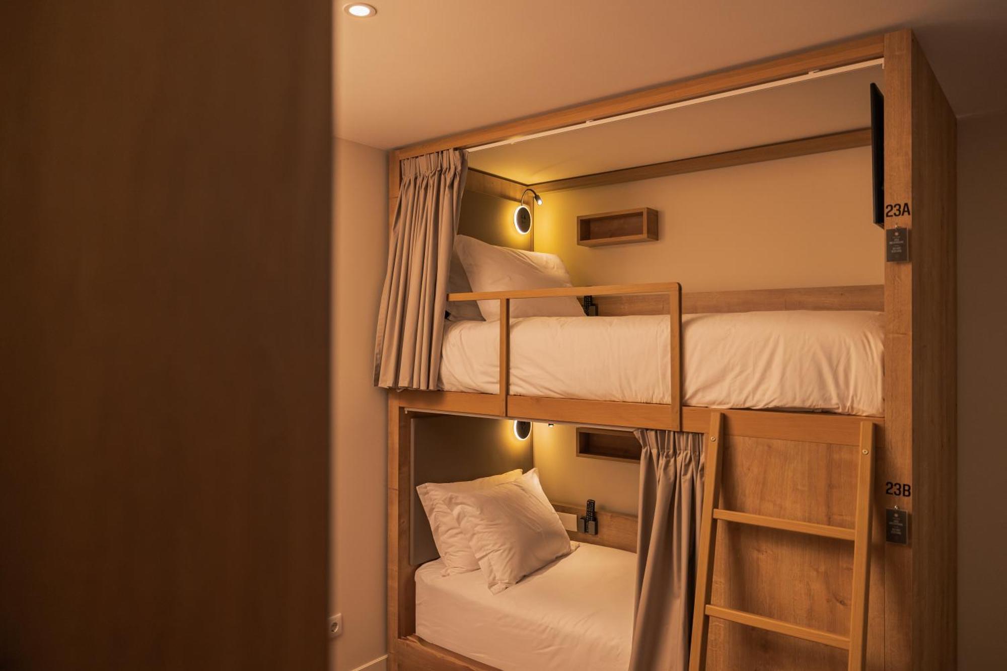 Monturi Hostel Ponta Delgada Esterno foto