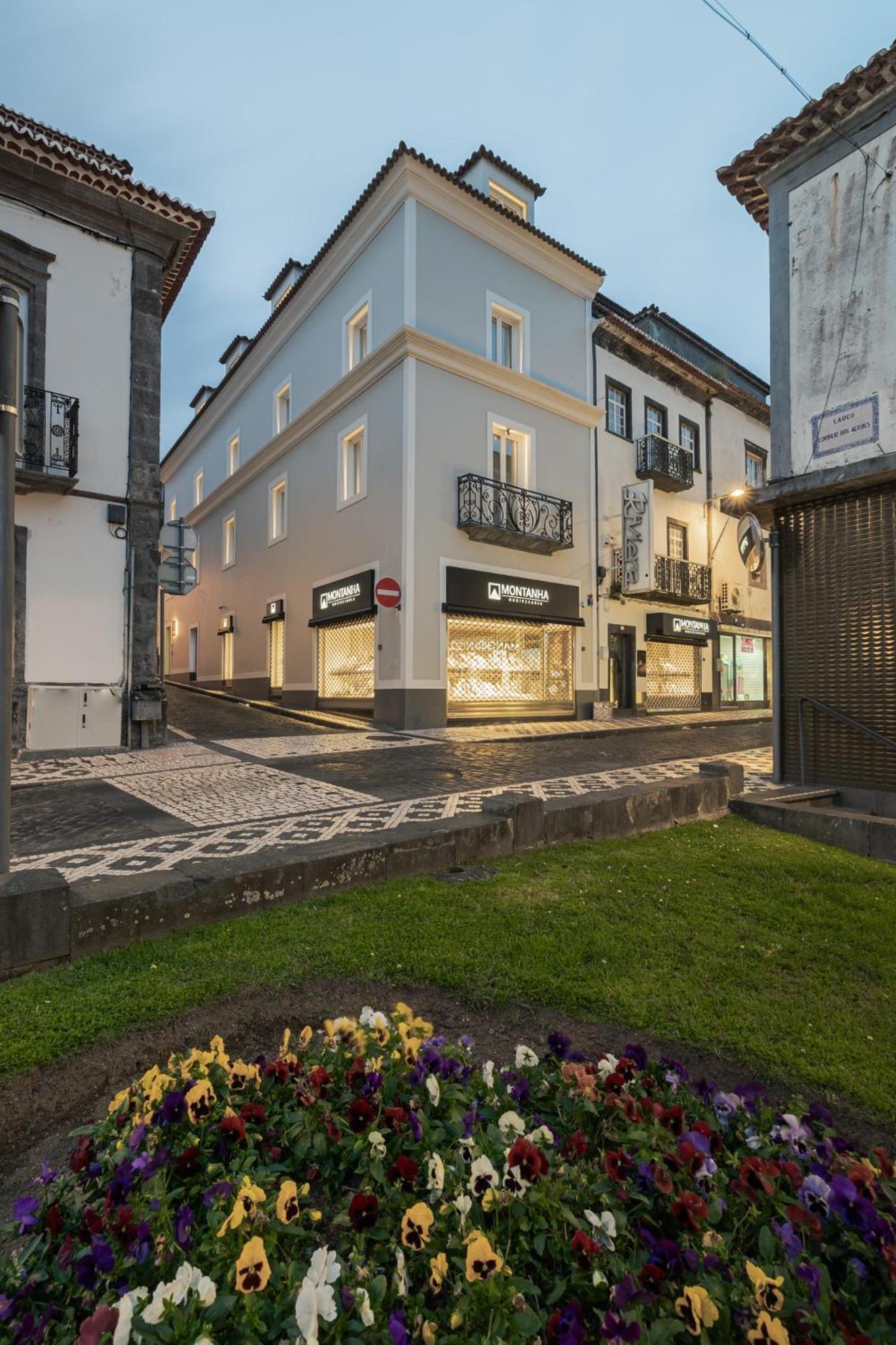 Monturi Hostel Ponta Delgada Esterno foto